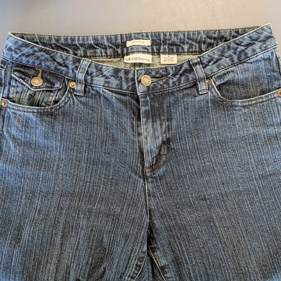 Liz Claiborne Deep Indigo Cropped Jeans - Picture 4 of 9